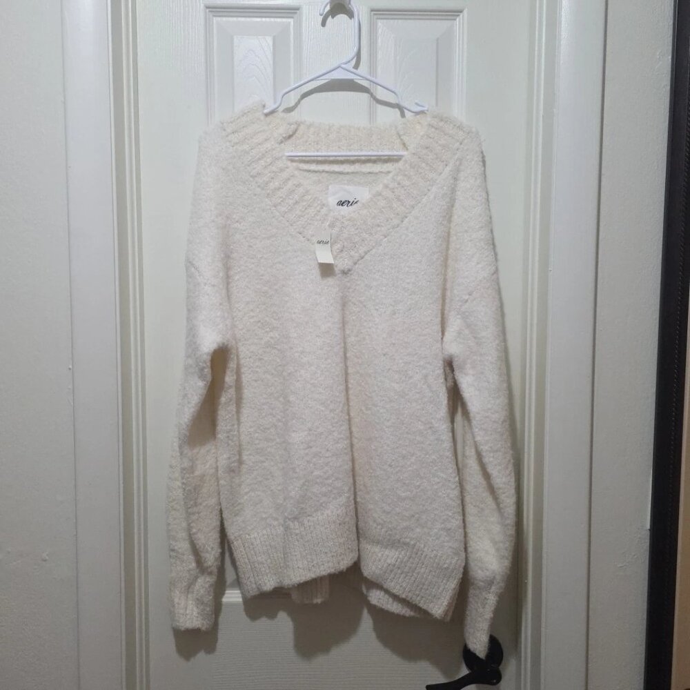 Aerie Cozy Oversized V Neck Sweater Small S/P Cream Ivory Soft Fuzzy Knit NWT